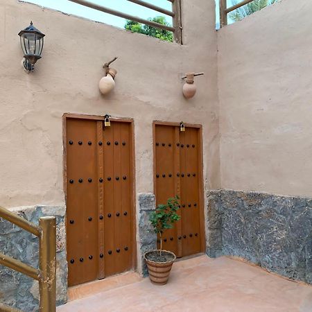 بيت نُزل السلام Bait Salam Inn Al Ḩamrāʼ Exteriör bild