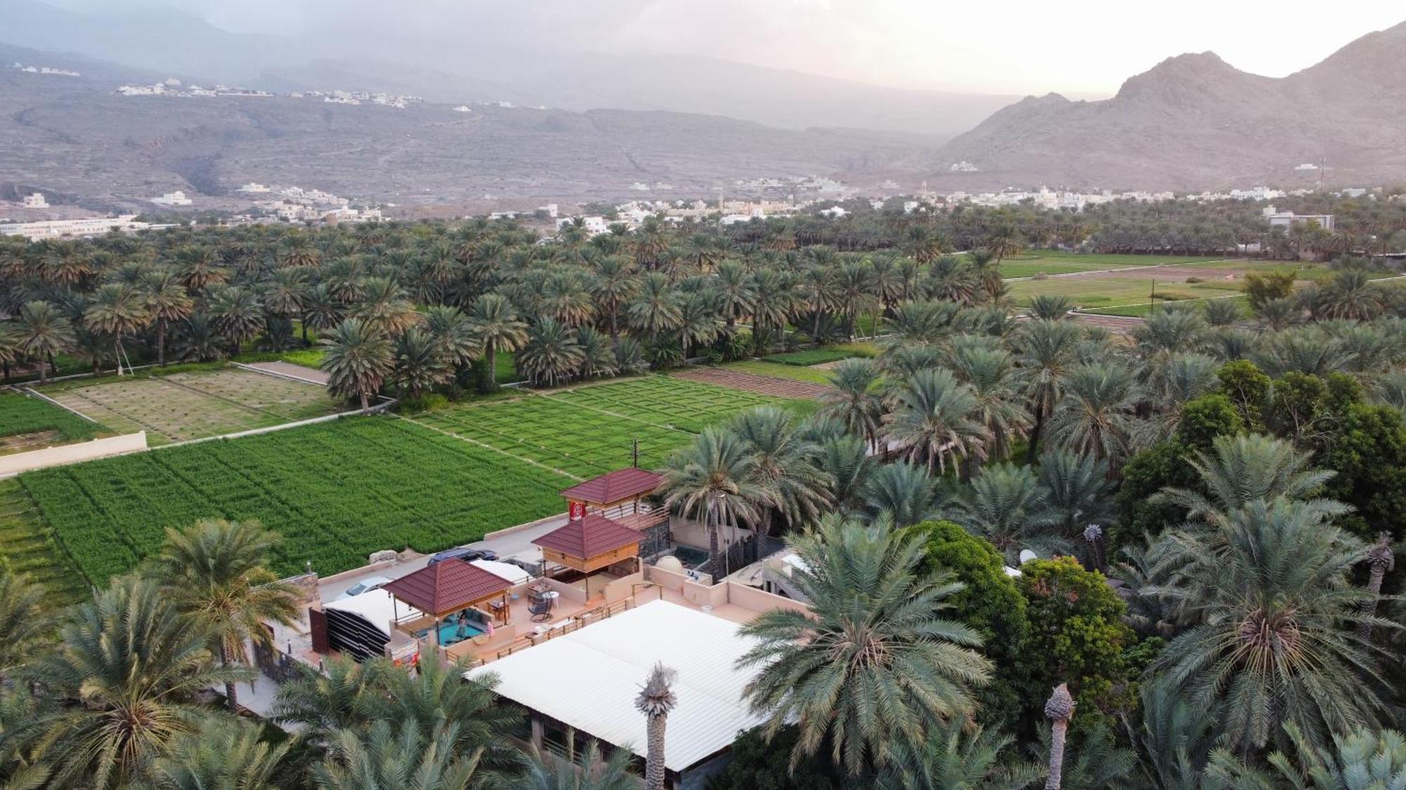بيت نُزل السلام Bait Salam Inn Al Ḩamrāʼ Exteriör bild