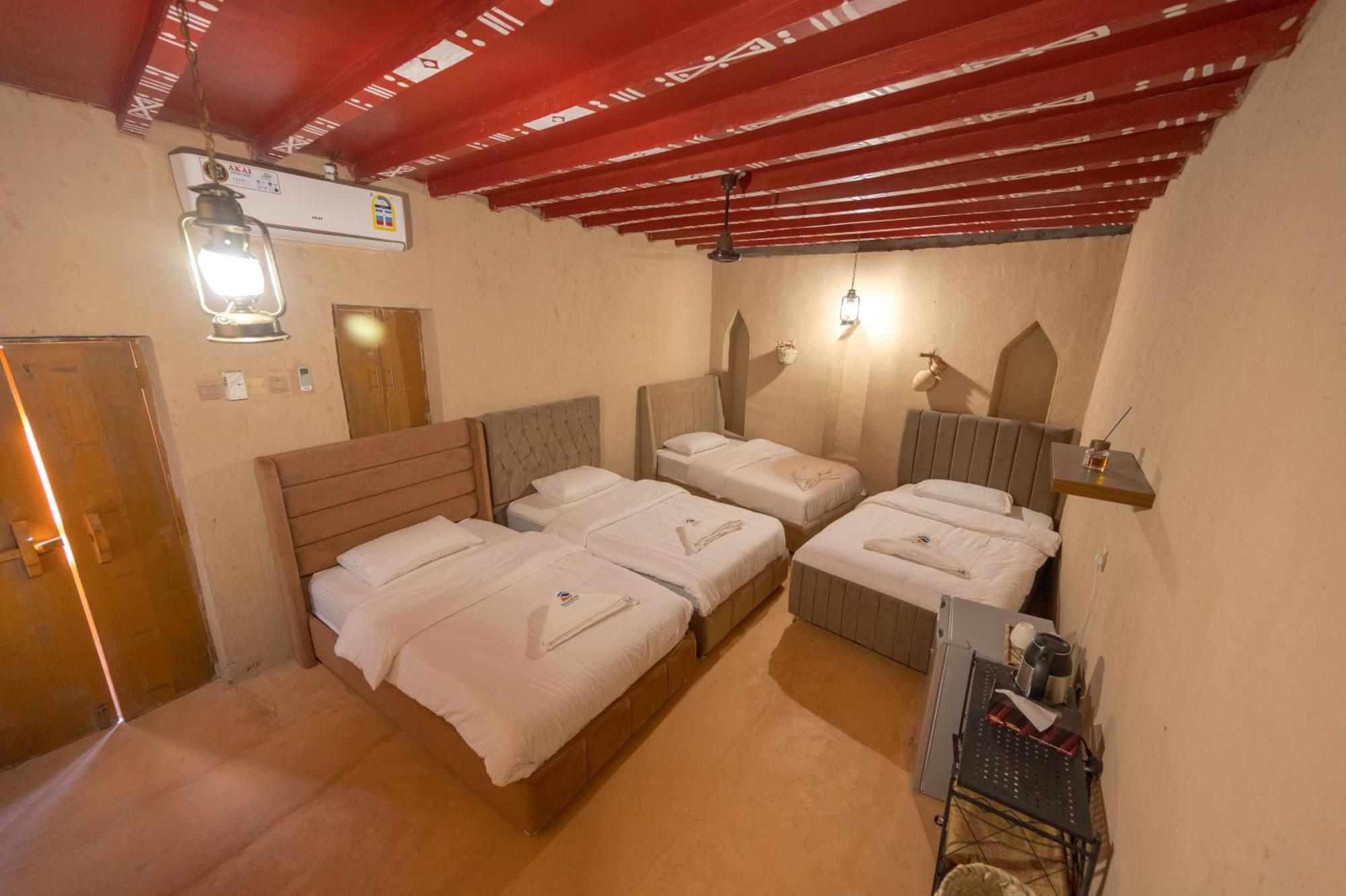 بيت نُزل السلام Bait Salam Inn Al Ḩamrāʼ Exteriör bild