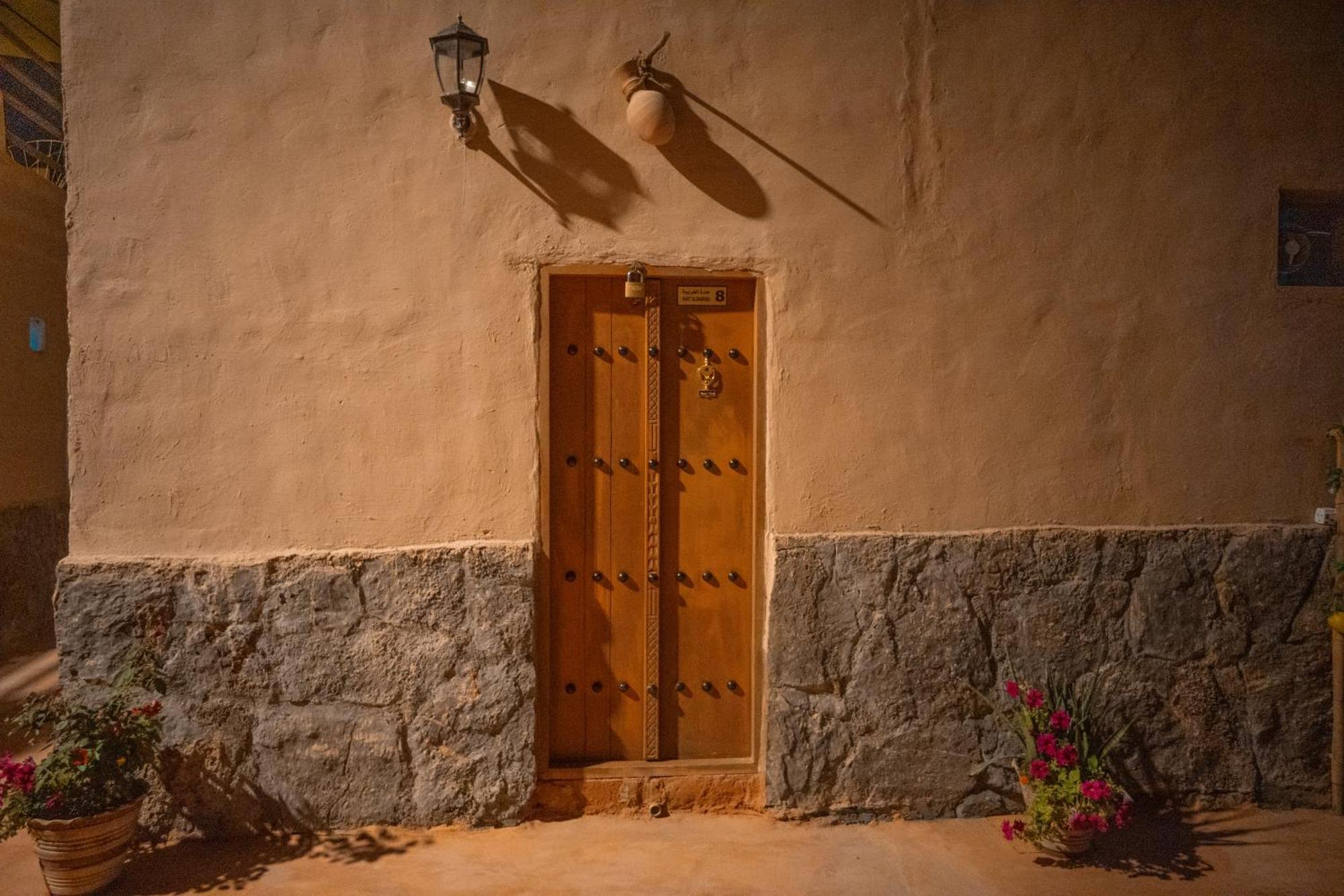 بيت نُزل السلام Bait Salam Inn Al Ḩamrāʼ Exteriör bild